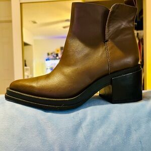 Elegant Brown Ankle Boots